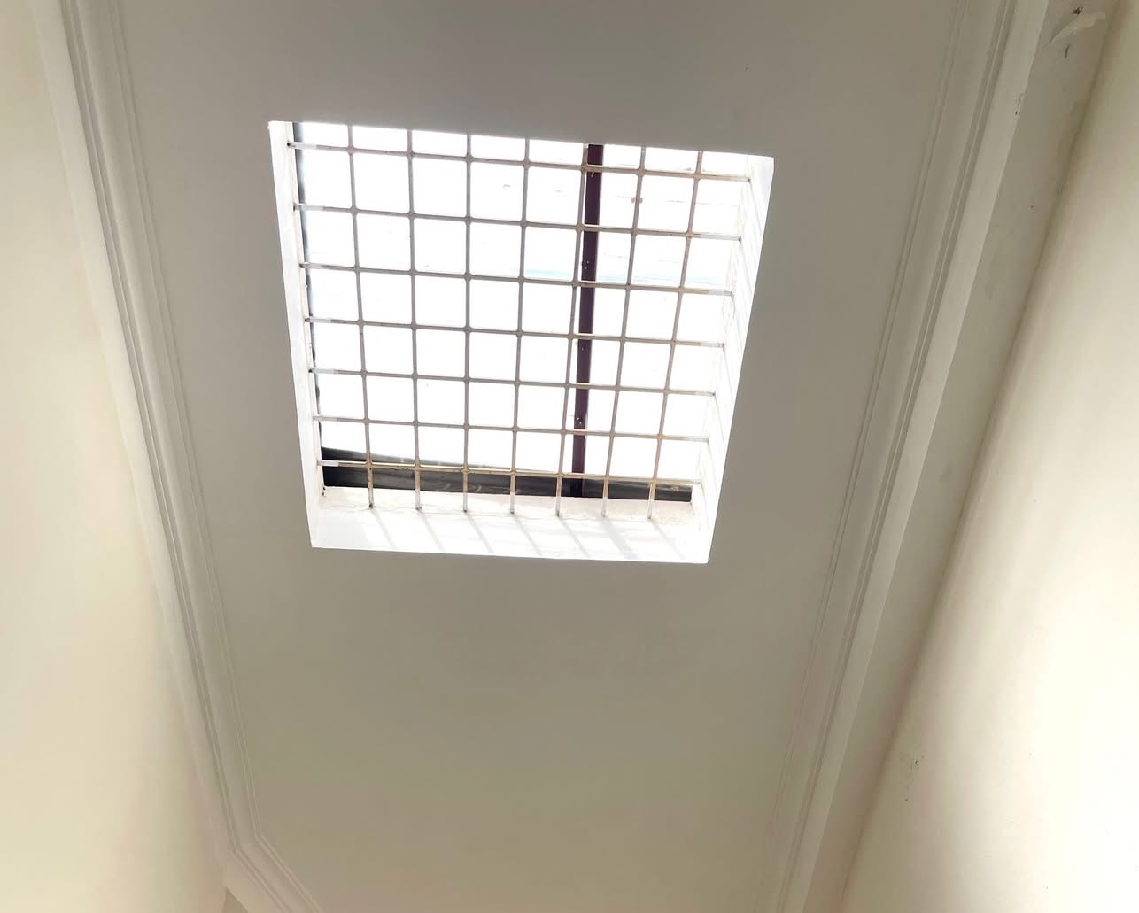 NHÀ NGÕ 198, HOÀNG SÂM, CẦU GIẤY: 35/40M X4T, MT 6M, GIÁ 8,75 TỶ. - Ảnh 3