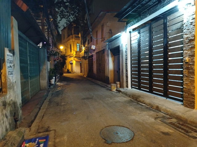 BÁN NHÀ MỚI ĐẸP Ô TÔ QUA VÀO NHÀ Phố Chu Huy Mân 70 M2,X  5 tầng,mặt tiền 3.5m, 12.3 tỷ Long Biên. - Ảnh 1
