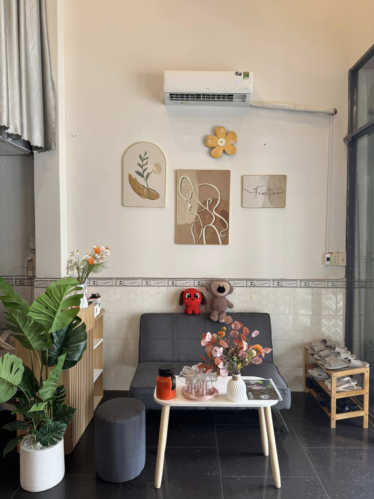 CẦN SANG NHUỢNG lại Spa Gội đầu dưỡng sinh, chăm sóc da và phun xăm thẩm mỹ ạ !! - Ảnh 1