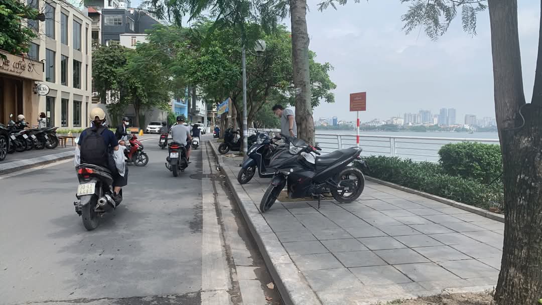 MẶT PHỐ NGUYỄN ĐÌNH THI TÂY HỒ - VỊ TRÍ KINH DOANH ĐẸP VIEW HỒ THƠ MỘNG. DT 101M2 GIÁ 53 TỶ - Ảnh chính