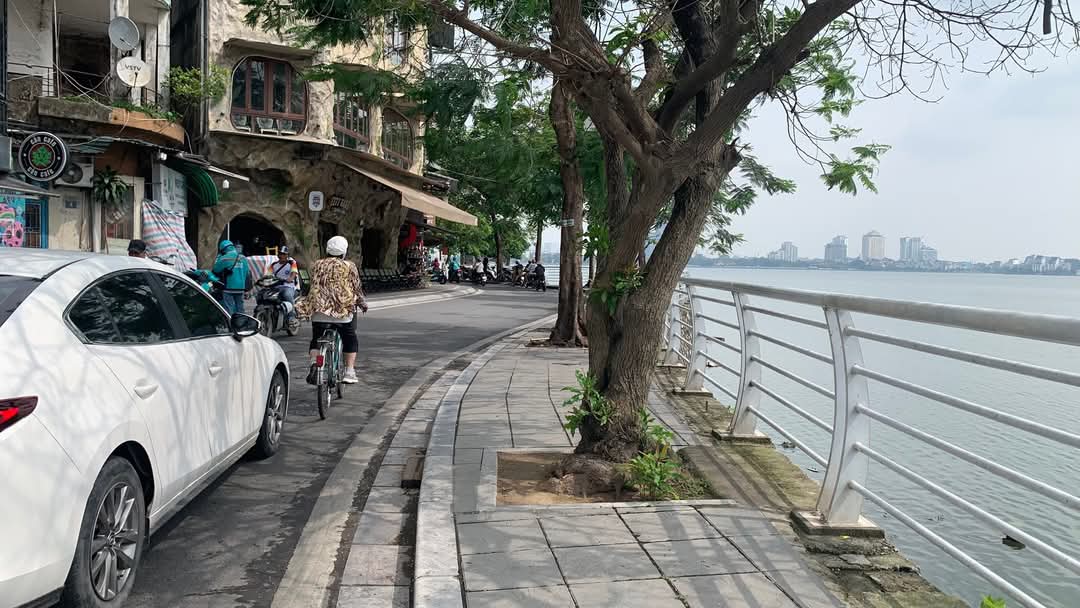 MẶT PHỐ NGUYỄN ĐÌNH THI TÂY HỒ - VỊ TRÍ KINH DOANH ĐẸP VIEW HỒ THƠ MỘNG. DT 101M2 GIÁ 53 TỶ - Ảnh 1