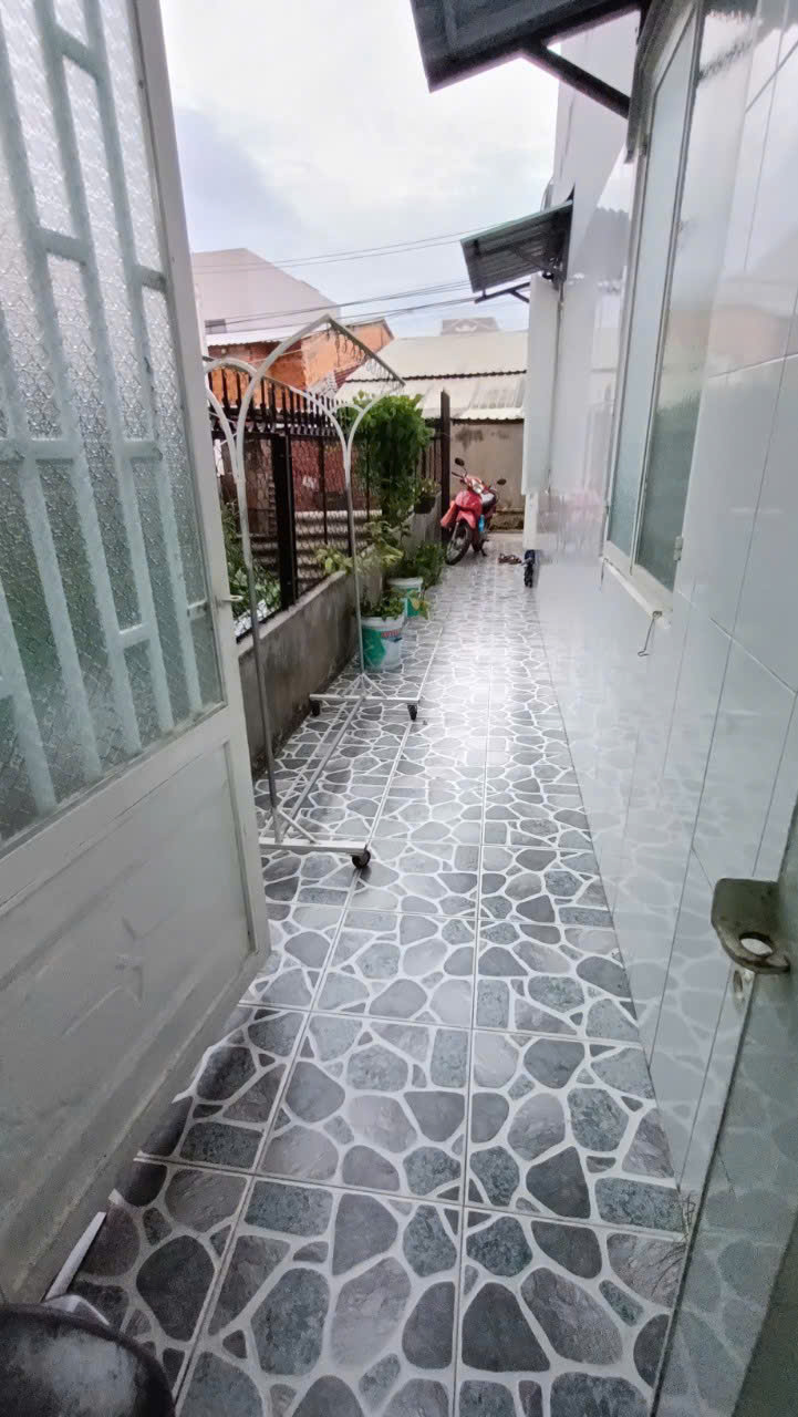 23. Chủ Cần bán nhà gấp 750 triệu gần chợ Trà Nóc - Ảnh 4