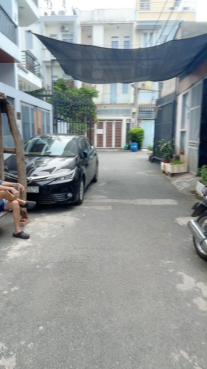 Bán nhà 3 tầng, 89m², 7.9 tỷ, Q.9, đường Đình Phong Phú - Ảnh 4