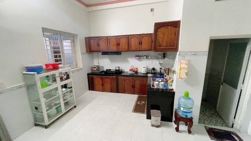 Bán nhà 3 tầng, 89m², 7.9 tỷ, Q.9, đường Đình Phong Phú - Ảnh 2