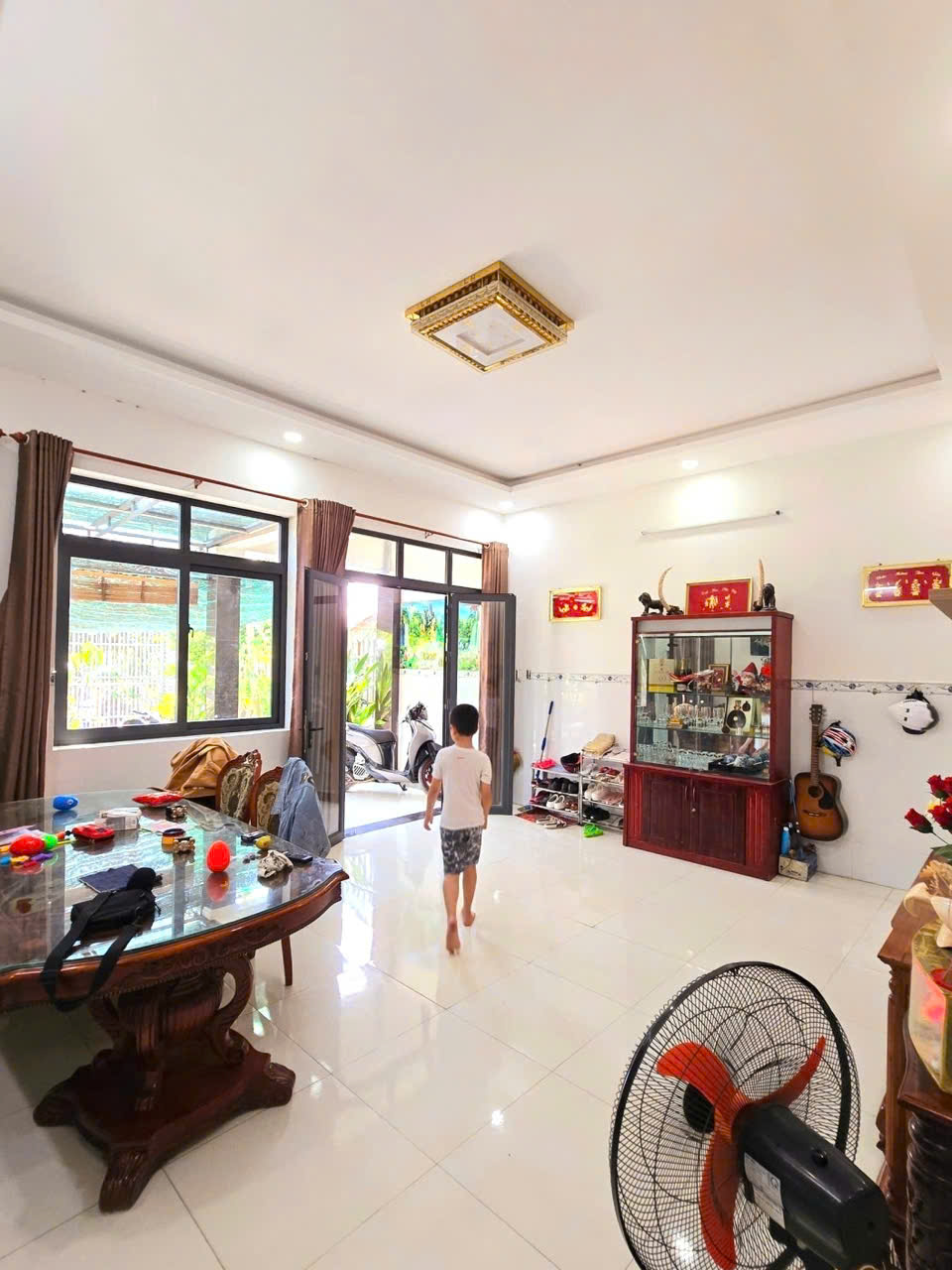Kinh Khủng Khiếp, Bán Nhà Dt 201m2, ngang 6, Mặt Tiền, Quận 9, Giá chỉ 2.96ty - Ảnh 3
