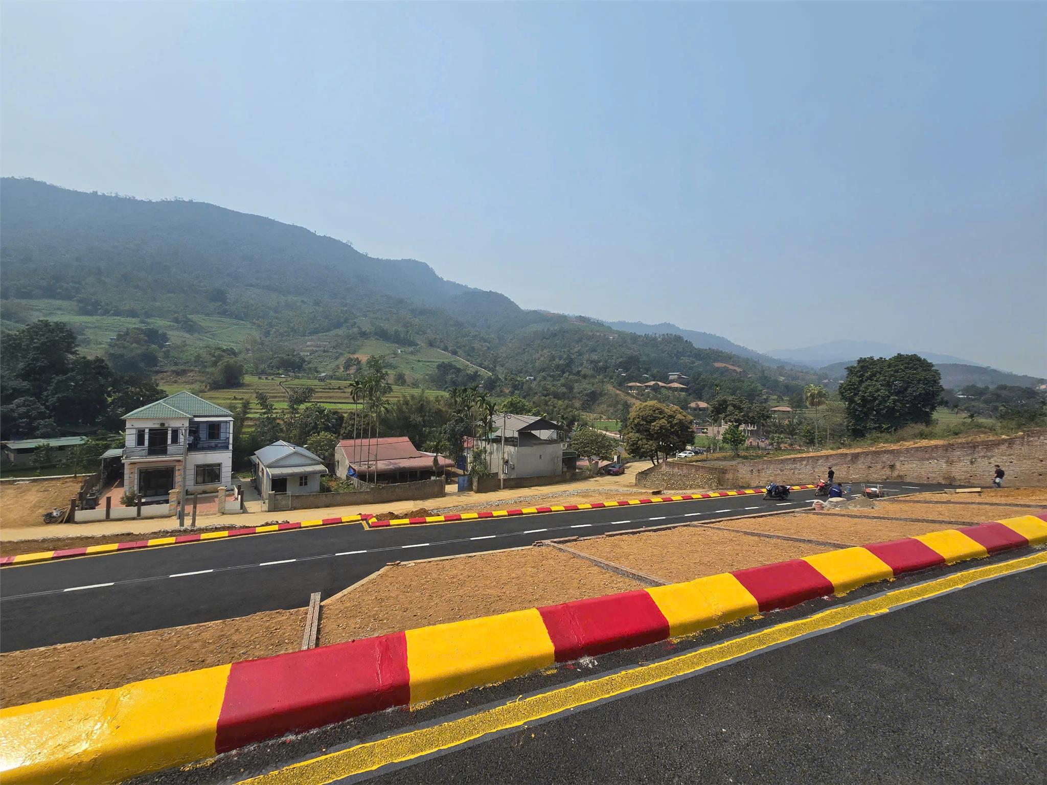 Bán đất đẹp trục chính Đồng Vỡ Full thổ 200m nhỉnh 20tr đường thông 2xe tải tránh - Ảnh 4