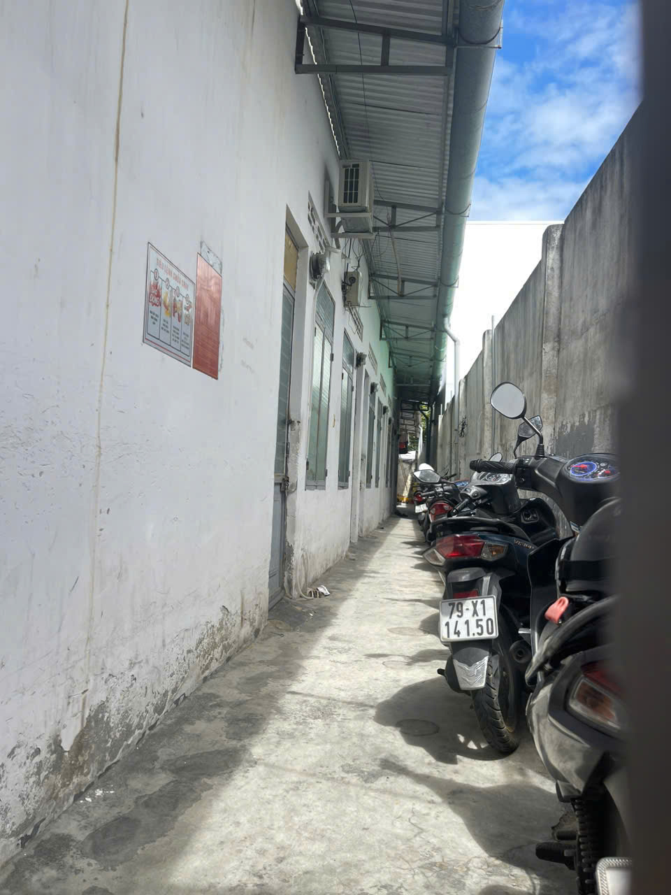 Cần bán lô đất đường Đông Phước DT 299m2 kèm dãy trọ đang kinh doanh full phòng thu nhập 25tr/th - Ảnh chính
