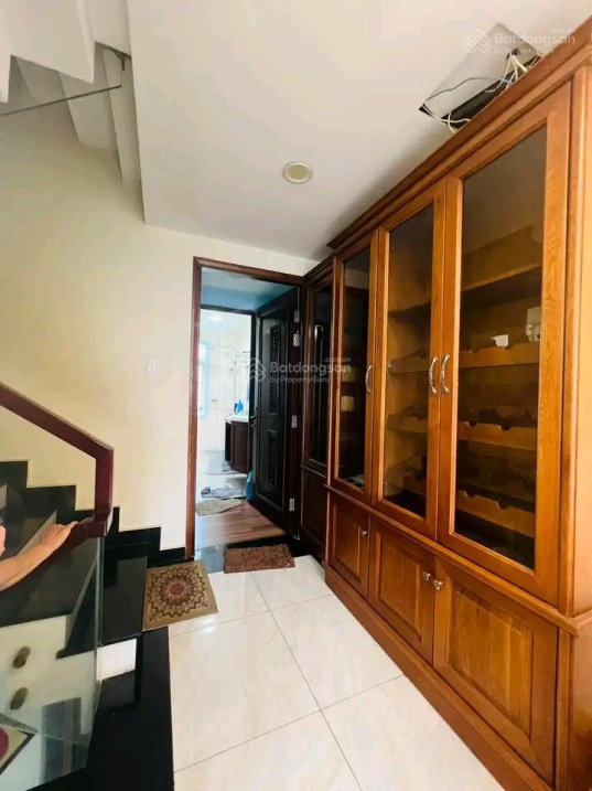 Nhà hẻm 5m, Hẻm 1/, sát mặt tiền Nguyễn Văn Đậu, DT 44m2 (4m x 11m), 4 tầng, giá chỉ 5.x Tỷ - Ảnh 2