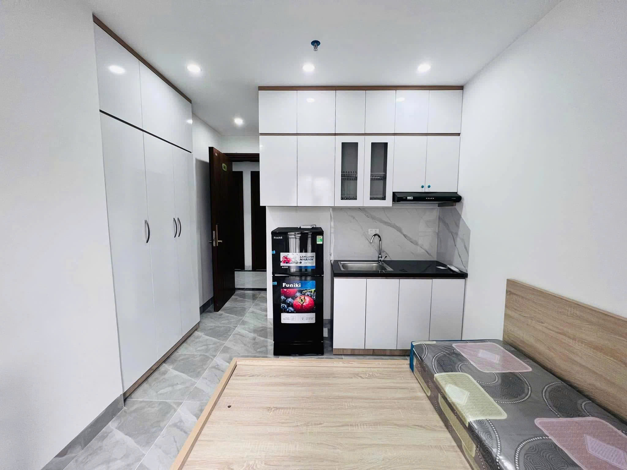 BÁN TÒA CHDV PHỐ CẦU GIẤY - 172M² x 9T THANG MÁY- 44 PHÒNG - DOANH THU 270TR/THÁNG - 43 TỶ - Ảnh chính
