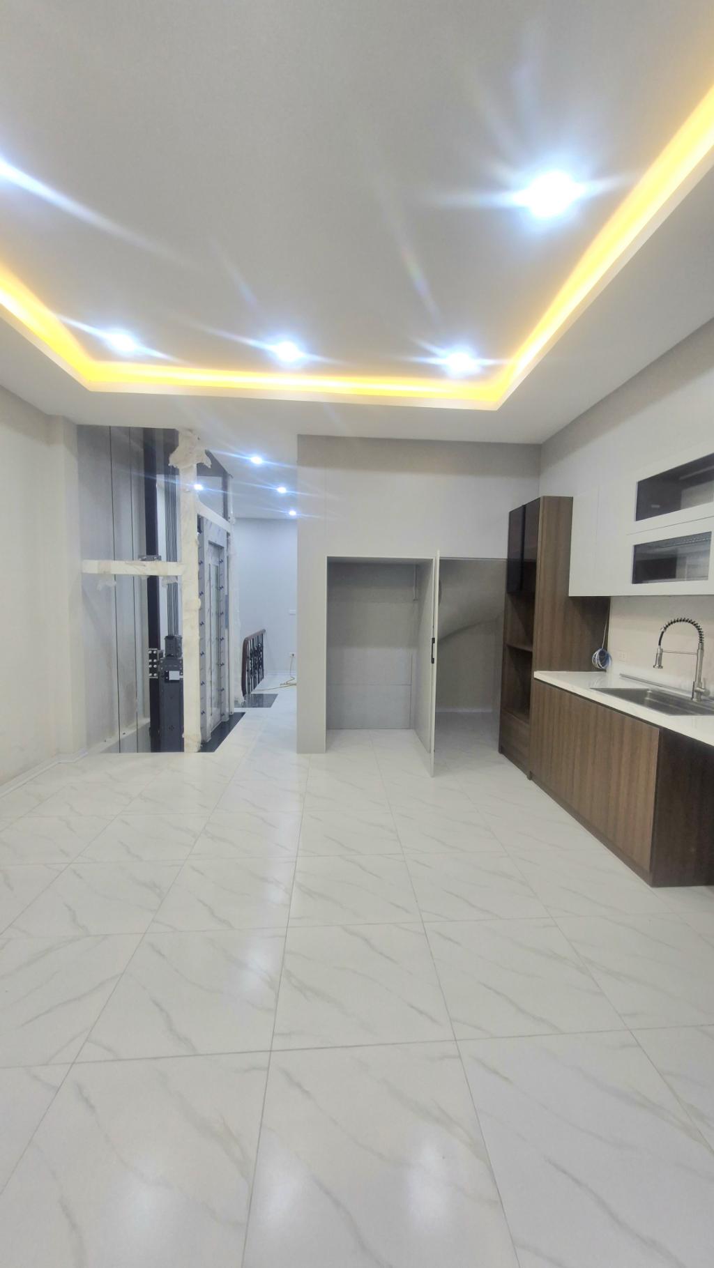 BÍ MẬT ĐẰNG SAU CÁNH CỬA NÀY – CĂN NHÀ 50M VƯƠNG THỪA VŨ CÓ THỂ THAY ĐỔI CẢ CUỘC ĐỜI CỦA BẠN - Ảnh 2