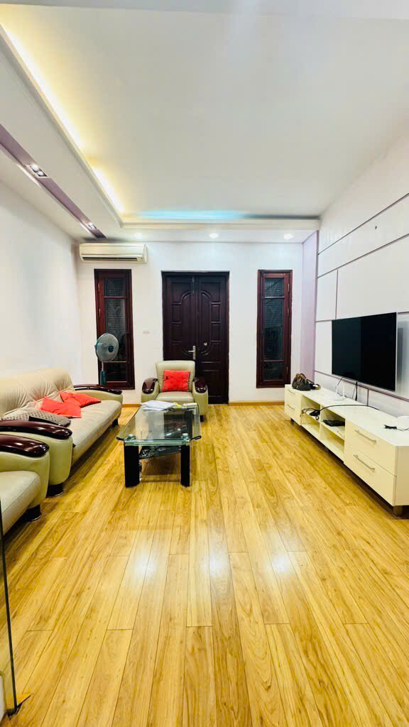 Trung Tâm Đống Đa - Phân Lô - Oto 4 Chỗ Đỗ Cửa - 10M OTo Tránh Đỗ Ngày Đêm - Ngõ Thông - Kinh Doanh - Ảnh 1