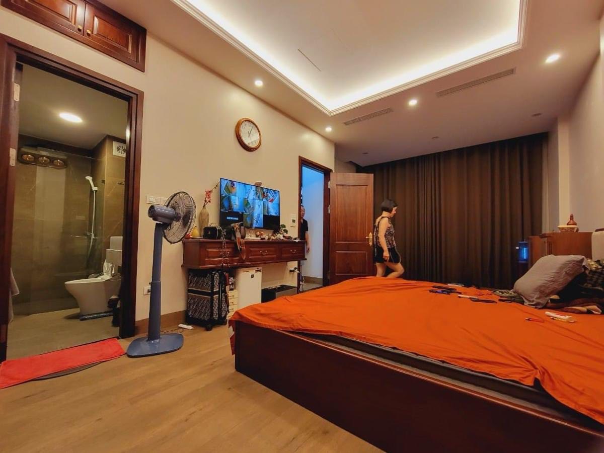 TỨ LIÊN - VỊ TRÍ ĐẸP - GARA Ô TÔ 7 TẦNG THANG MÁY, NGÕ THÔNG TỨ TUNG, TIỆN ÍCH NGẬP TRÀN - Ảnh 1