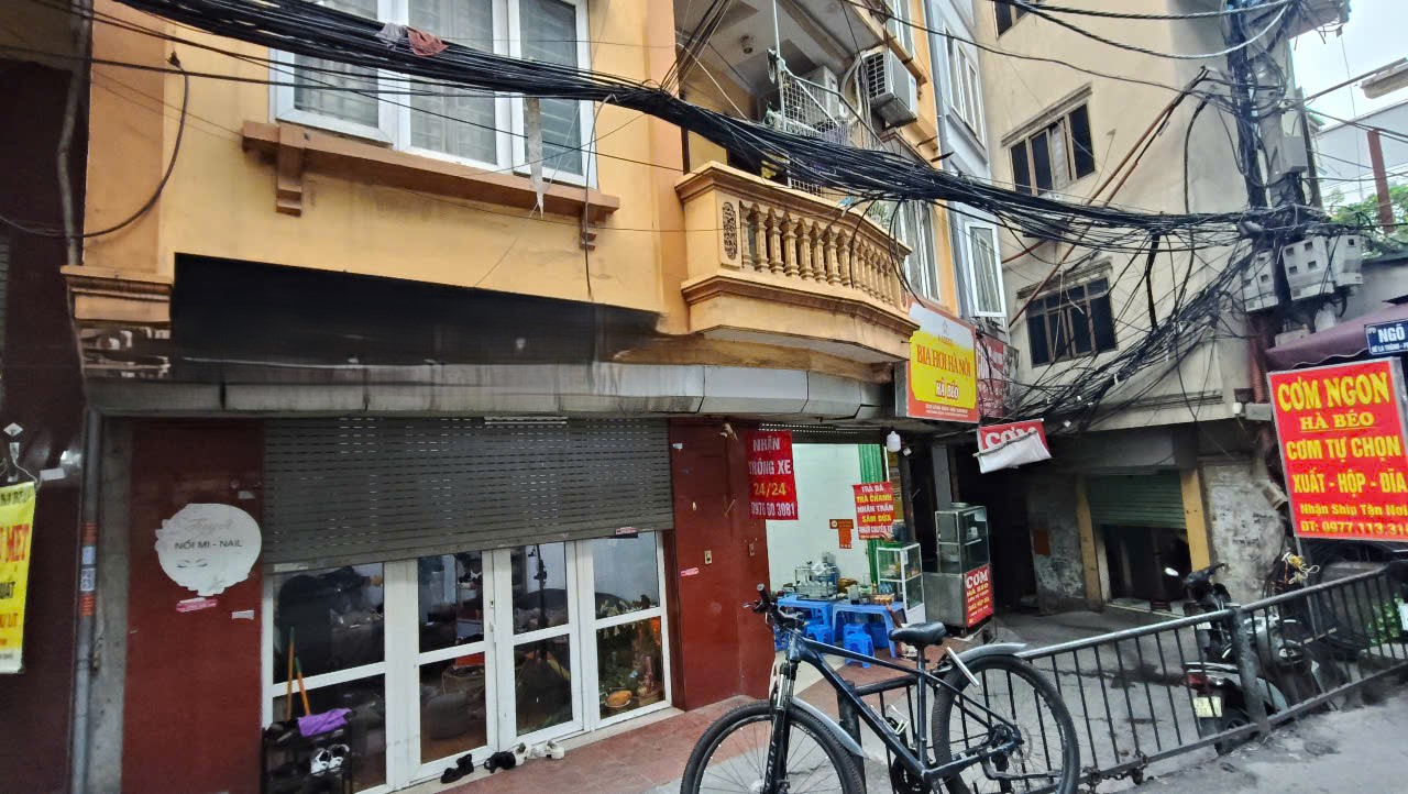 Nhà mặt phố Đê La Thành, 28,5 tỷ, 80 m2, 5PN, Đống Đa, Hà Nội , Kinh doanh đỉnh - Ảnh 1