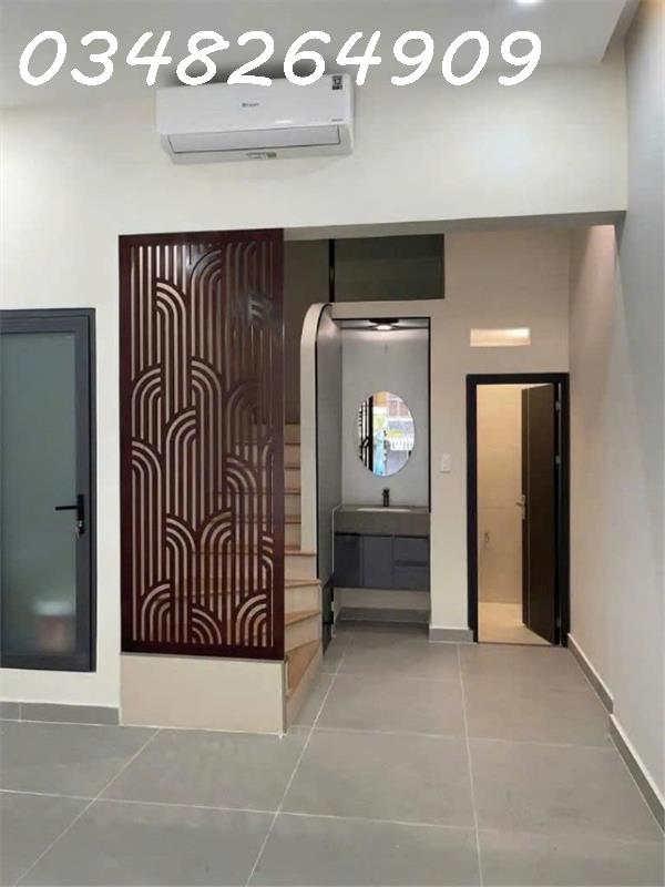 Cho thuê nhà mặt tiền 120 Lê Thị Riêng, P. Bến Thành, Q1, DT 66,7m2, 70 triệu/tháng - Ảnh 1