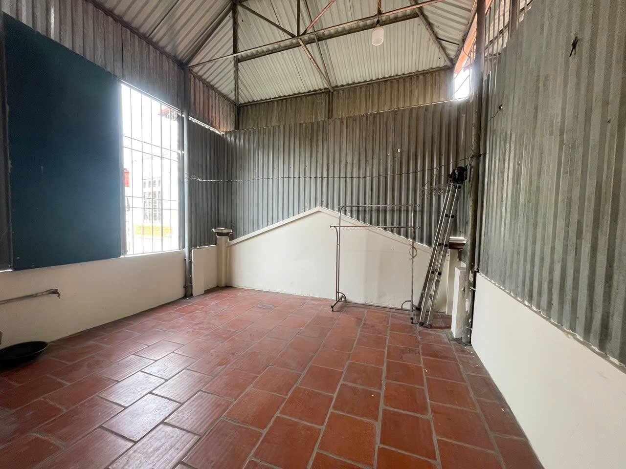 Bán nhà 4 tầng lô góc thoáng sáng, Bùi Xương Trạch – giá chỉ 6,86 tỷ - Ảnh 4