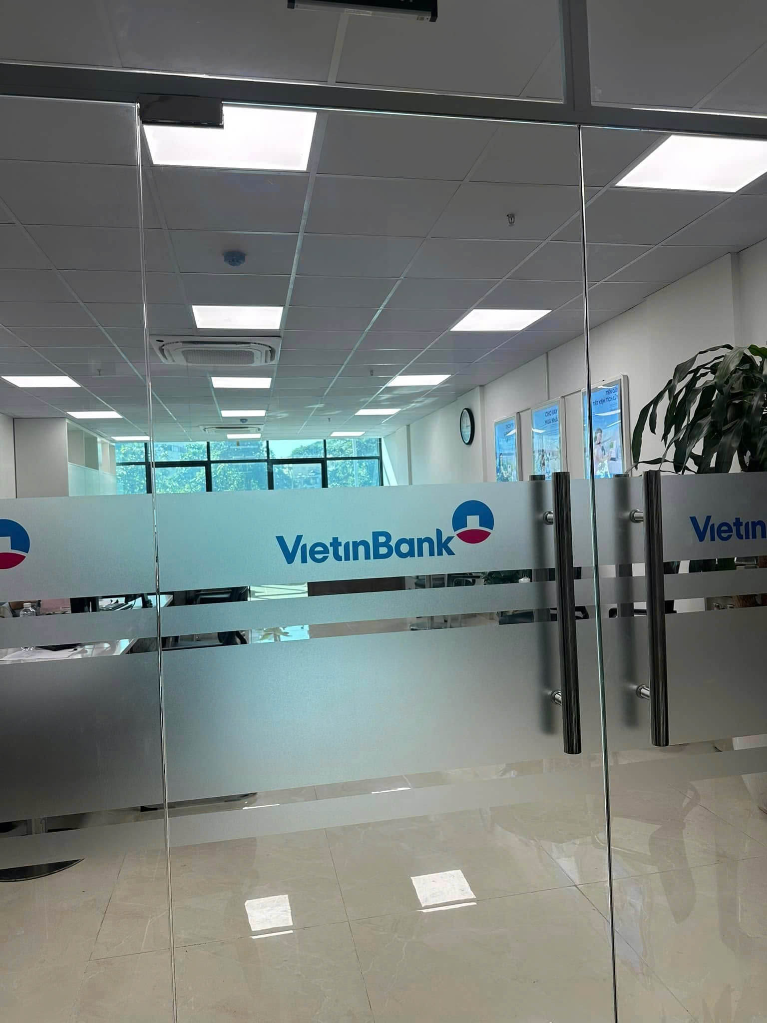 Tòa Văn Phòng VIP Nhất Mặt Phố Văn Cao, Ba Đình, 101m2 10 Tầng MT 6m, Chỉ 95 Tỷ - Ảnh 1