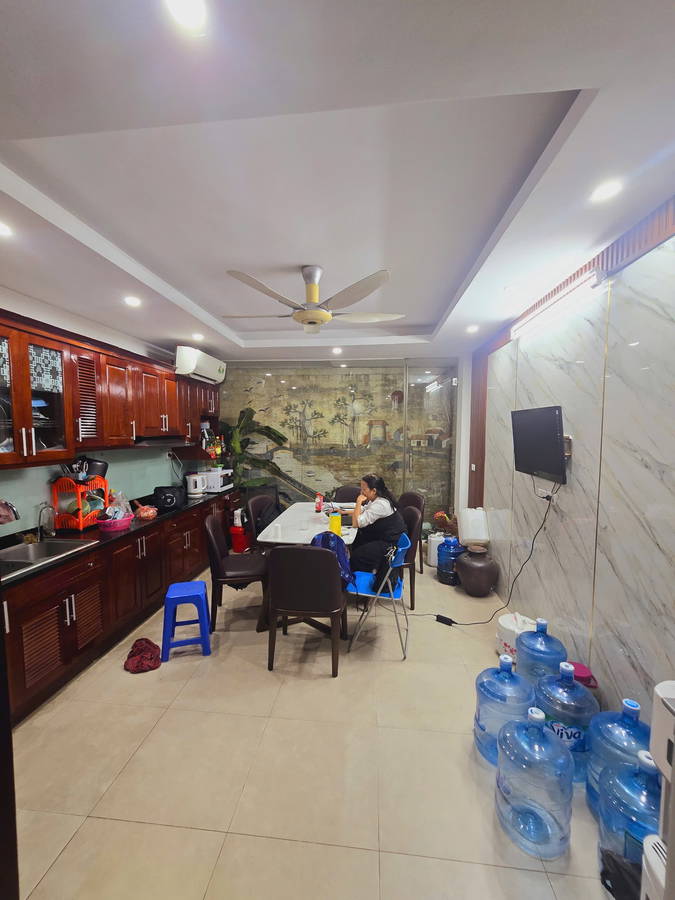 Bán Nhà Nguyễn Văn Huyên. Cầu Giấy. Ô Tô. Kinh Doanh. DT 66m2. MT 4m. 5 Tầng. Giá 24,9 Tỷ. - Ảnh 2