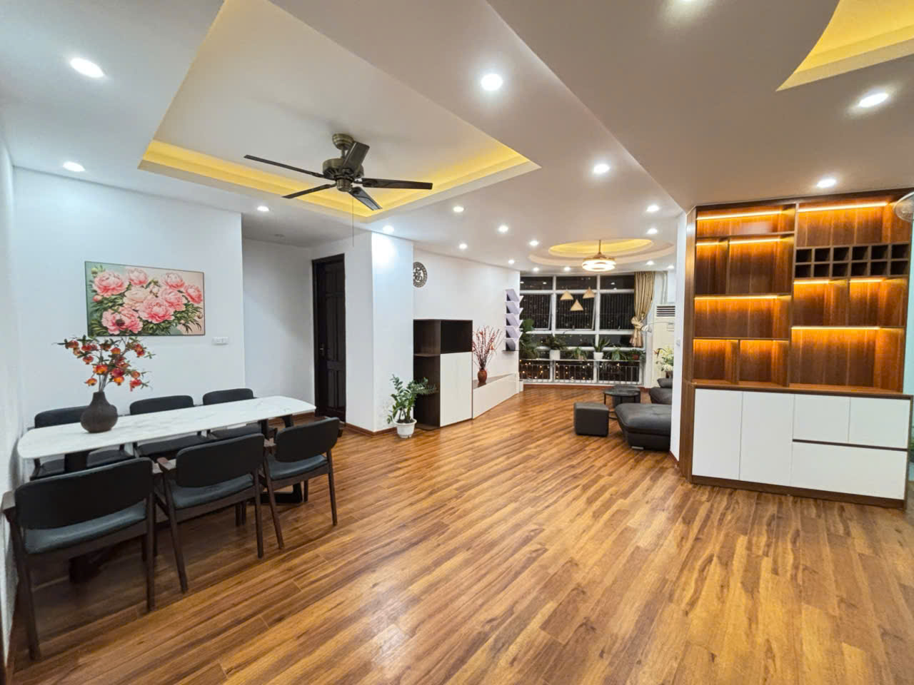 Bán căn hộ CT5B Mễ Trì Thượng -View triệu đô, hàng xóm Vin Green Bay - Ảnh chính