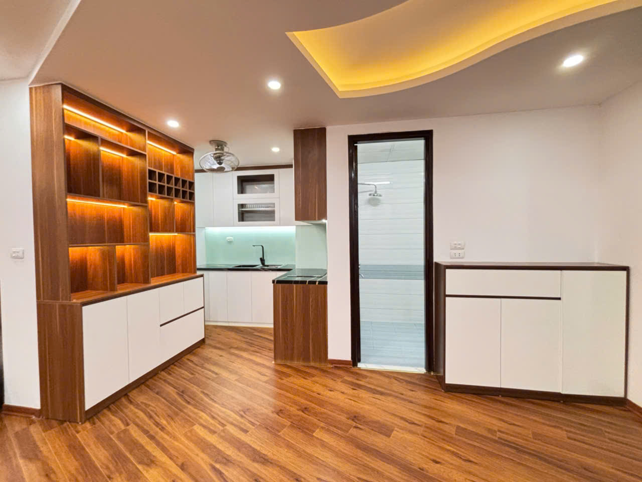 Bán căn hộ CT5B Mễ Trì Thượng -View triệu đô, hàng xóm Vin Green Bay - Ảnh 3