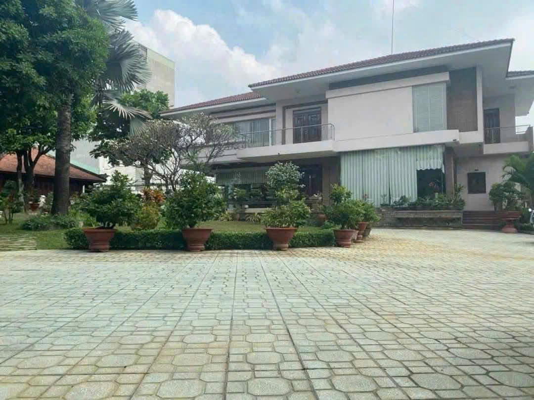BÁN ĐẤT (19.5x45) TẶNG BIỆT THỰ SÂN VƯỜN VIP – HÀ HUY GIÁP – GIÁ CHỈ 42 TỶ - Ảnh 1