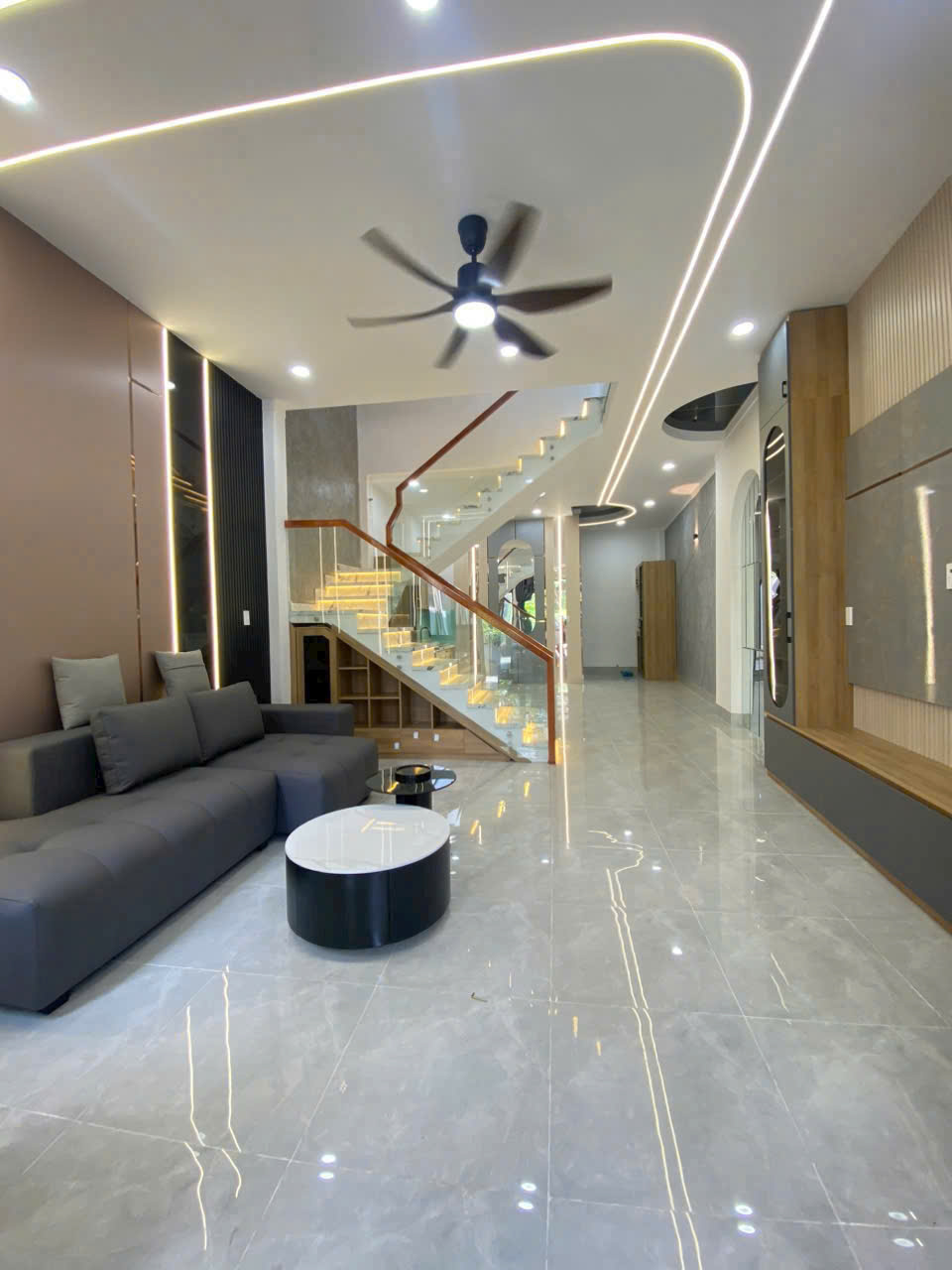 Bán nhà 1T1L mới tinh, gần trường Bùi Thị Xuân, đường oto chỉ 3tỷ650 - Ảnh 1