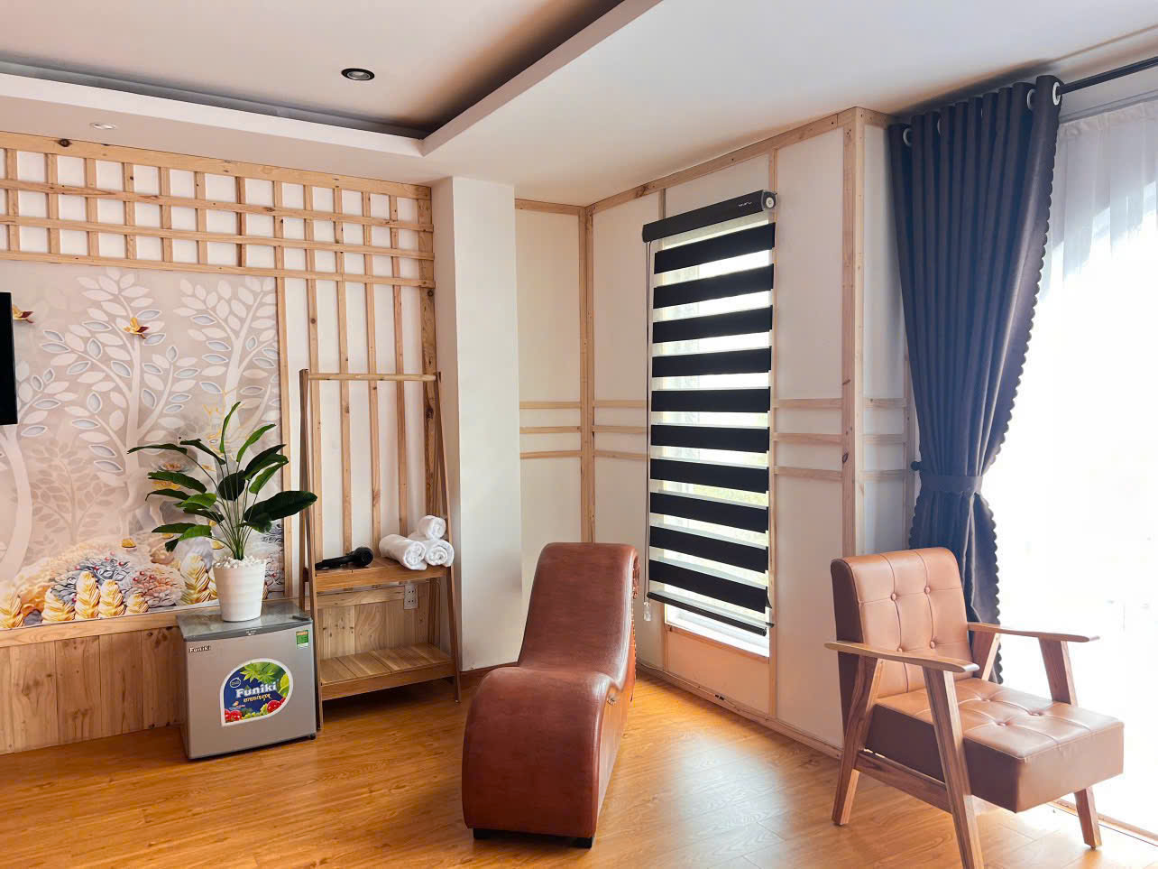 Khách sạn Khu Phố Tây Tp Đà Nẵng - Ảnh 1