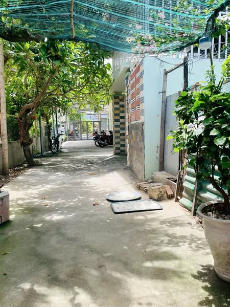 BÁN NHÀ 2 TẦNG HẺM Ô TÔ GẦN NHÀ HÀNG ĐỒNG XANH VĨNH NGỌC - Ảnh chính