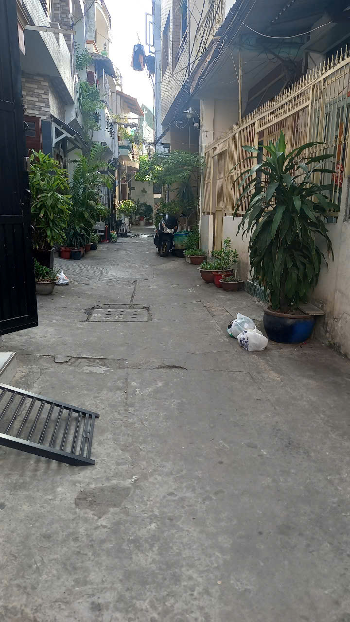 HOT, CẦN BÁN GẤP NHÀ NỞ HẬU GIÁ RẼ ĐƯỜNG 16 [P4, Q8] 44M2 (3.6X12M), 2T. 3PN CHỈ 3.25 TỶ - Ảnh 3