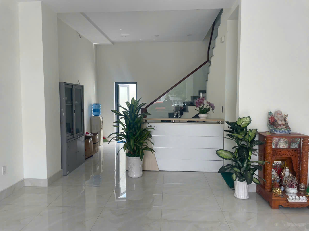 CẦN BÁN NHÀ CHÍNH CHỦ- NGAY NGÃ TƯ HÒA LÂN-THUẬN GIAO-GIẤY TỜ ĐẦY ĐỦ. - Ảnh 1