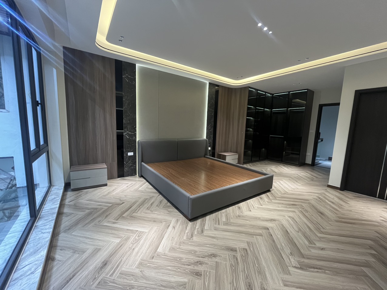 Siêu hiếm!Nhà mới Nguyễn Văn Cừ, 50M,6 tầng thang máy,full NT,gần ô tô 10m.Nhỉnh 8 tỷ - Ảnh 1
