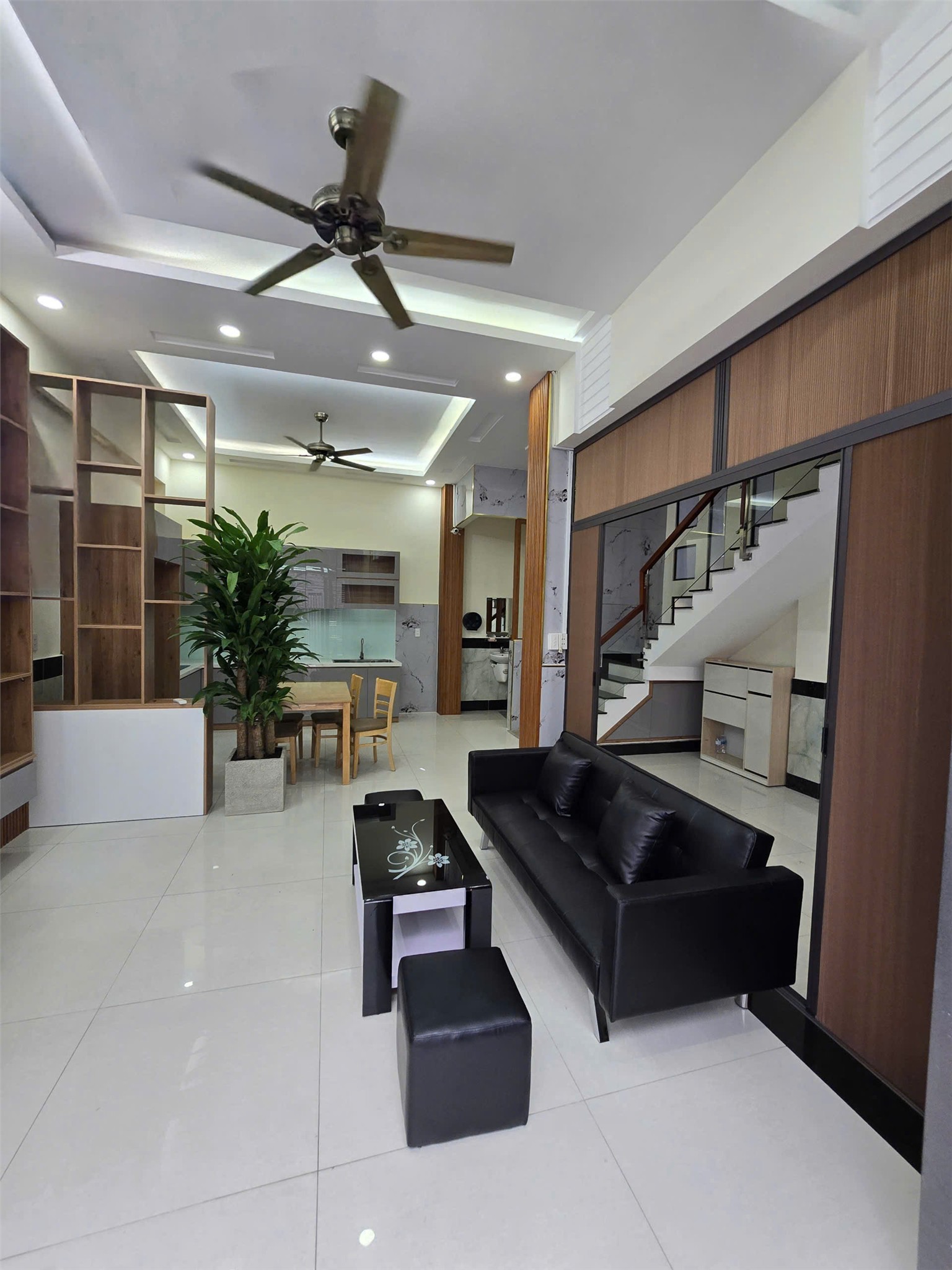 NHÀ ĐẸP - GIÁ TỐT - Bán Nhà Tại 1/ Đường Trần Thị Hè, Phường Hiệp Thành, Quận 12, HCM - Ảnh 4