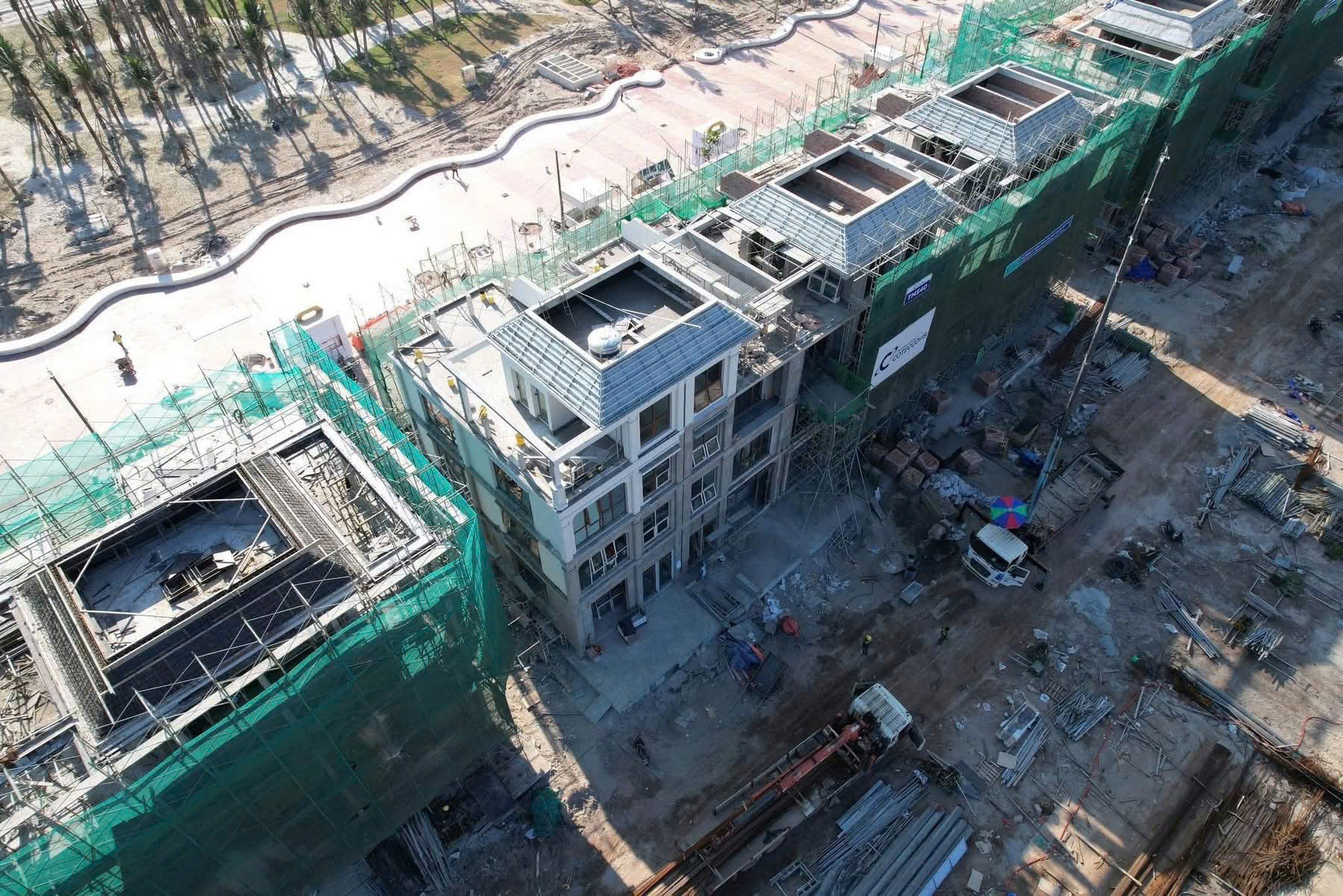 Bán khách sạn mặt tiền view biển, trung tâm Cát Bà, có bãi tắm riêng đẹp nhất đảo, 16 tỷ - Ảnh 4