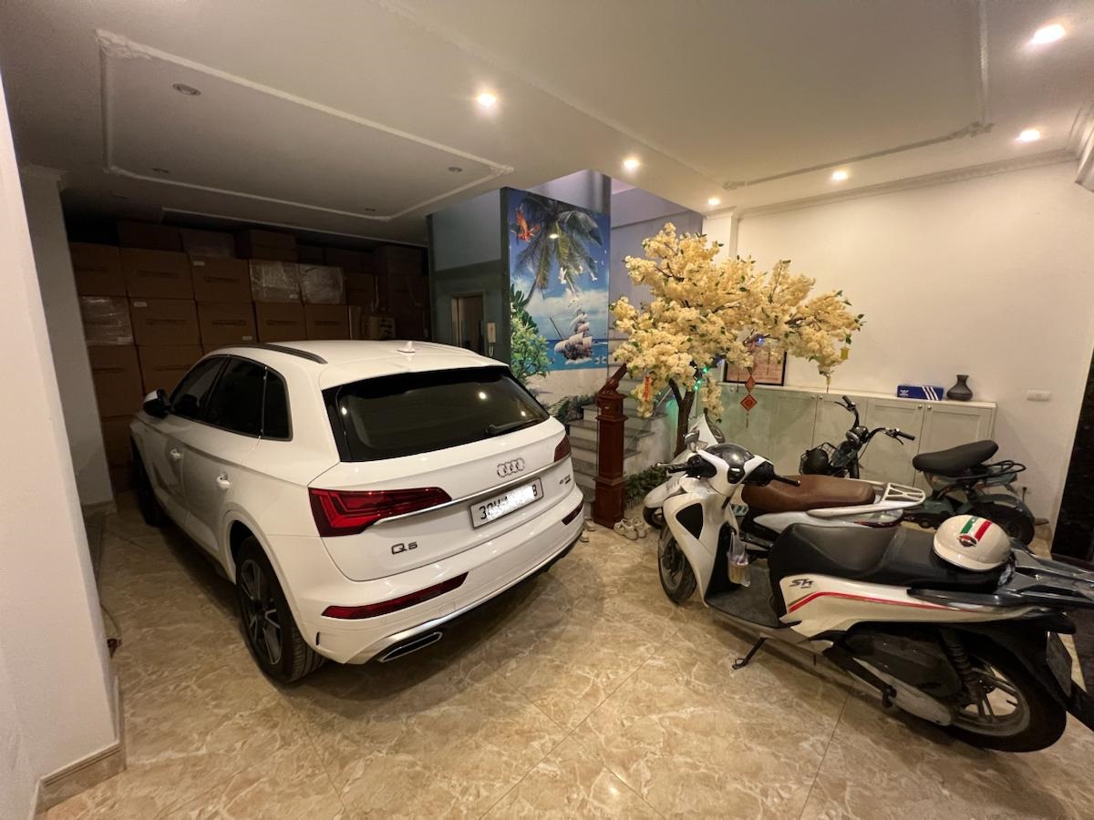 PHÂN LÔ HOÀNG QUỐC VIỆT – THANG MÁY – ÔTÔ VÀO NHÀ - 75M*6T - SỔ VUÔNG ĐẸP - Ảnh chính