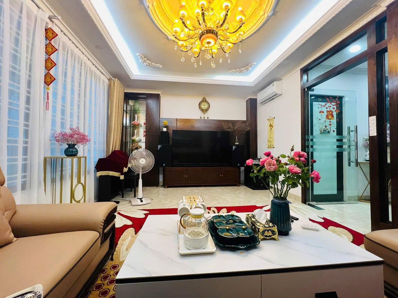PHÂN LÔ HOÀNG QUỐC VIỆT – THANG MÁY – ÔTÔ VÀO NHÀ - 75M*6T - SỔ VUÔNG ĐẸP - Ảnh 1