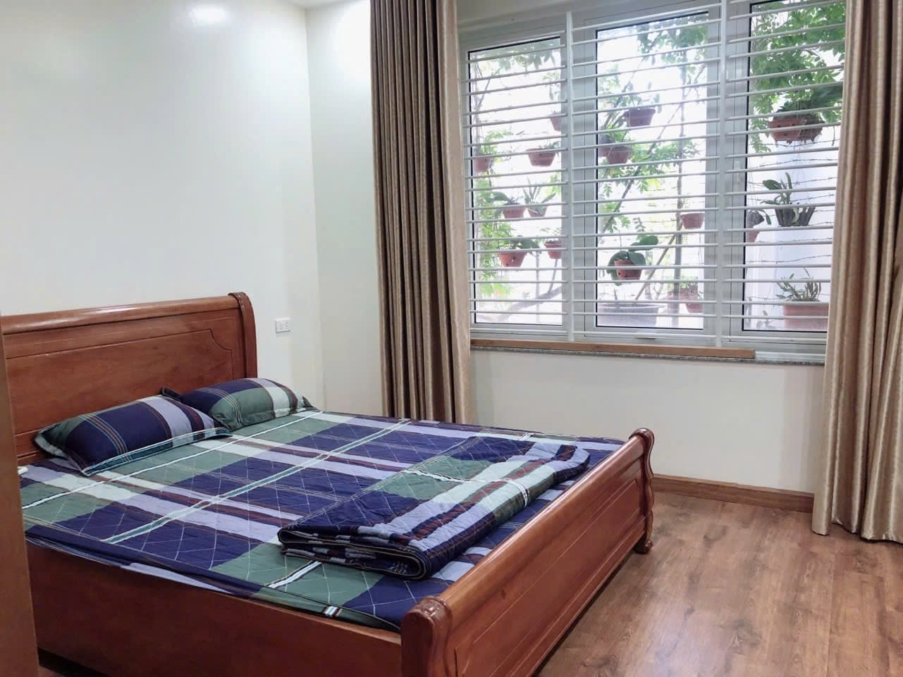 BÁN BIỆT THỰ KĐT VĂN PHÚ, HÀ ĐÔNG - 246M² - MT 9.5M - VỈA HÈ RỘNG - KD SẦM UẤT - GIÁ CHỈ 45 TỶ - Ảnh 3