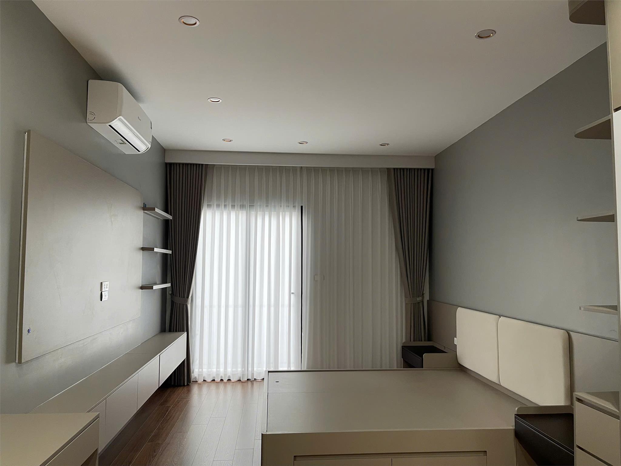 Siêu phẩm Ngọc Thụy 55m,5 tầng,mtiền 4m,thang máy,full nội thất,ngõ thông,Vf3 đỗ cửa,giá 12.x tỷ - Ảnh 2