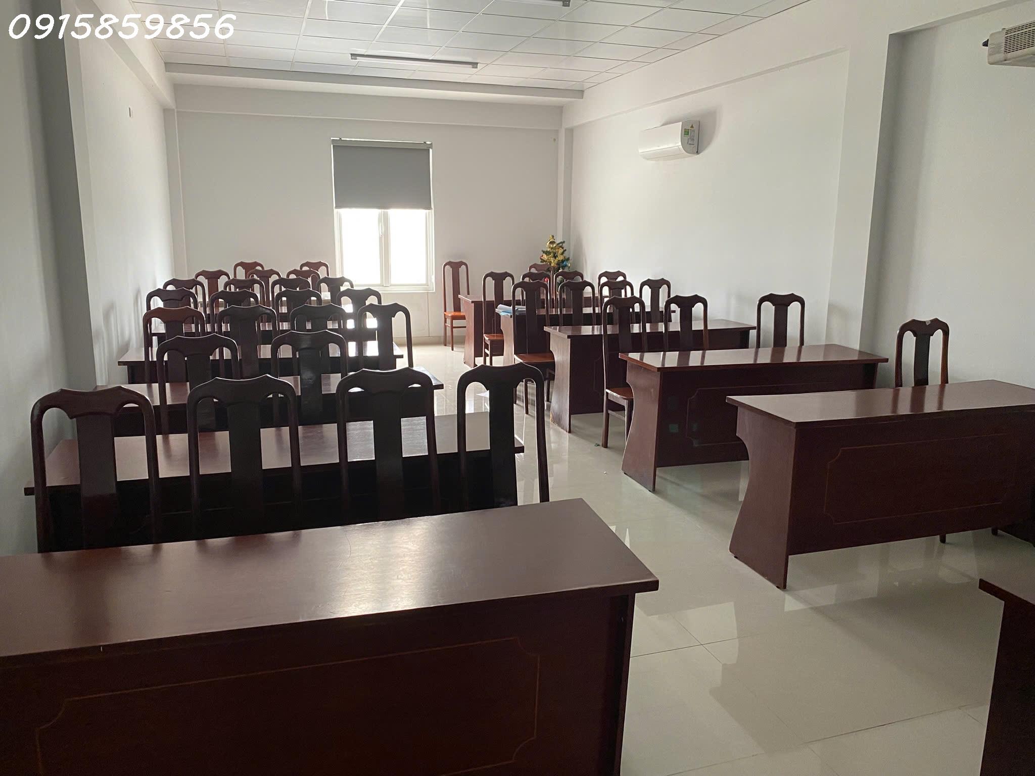 Cho thuê nhà nguyên căn làm văn phòng làm việc, trung tầm đào tạo...vv mặt tiền Số 206 - Ảnh 4