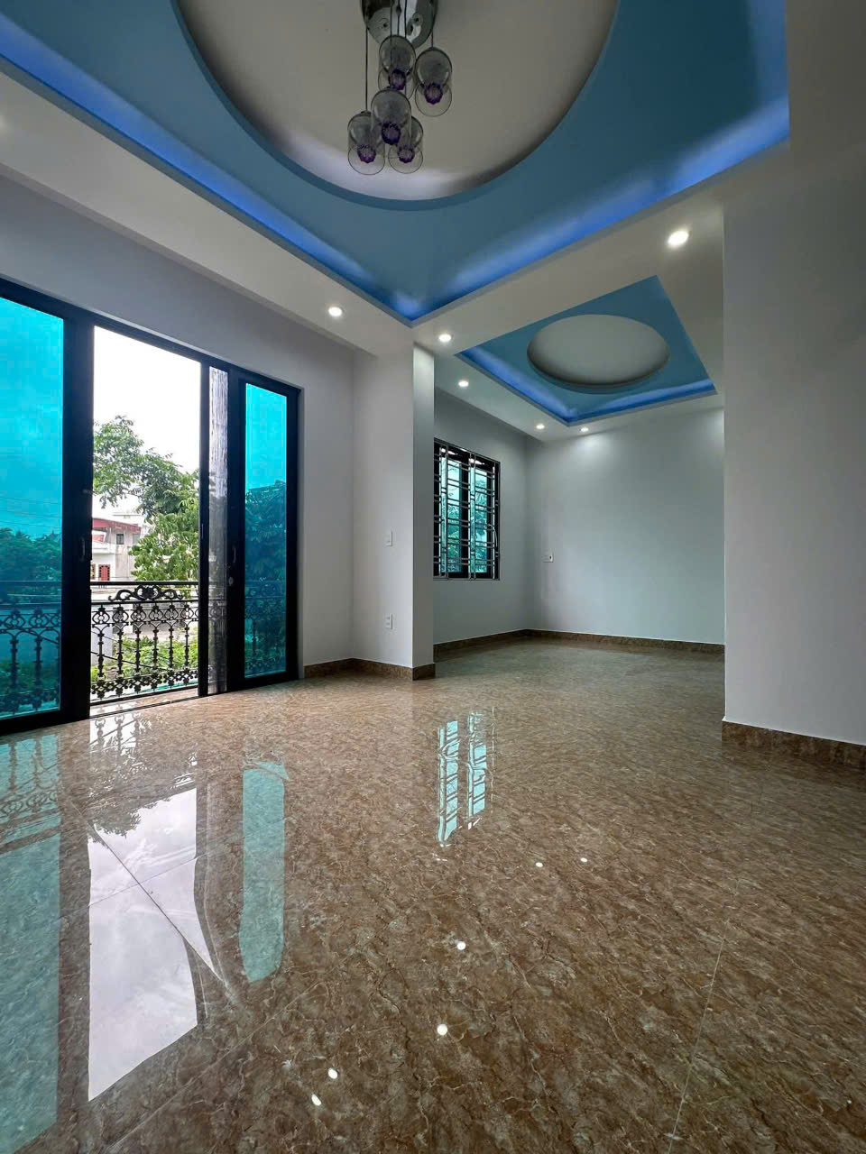 Bán nhà Thiên Lôi 4 tầng, đường 7m ô.tô đỗ vài chiếc, Giá 3.65 tỉ cực hiếm - Ảnh 3