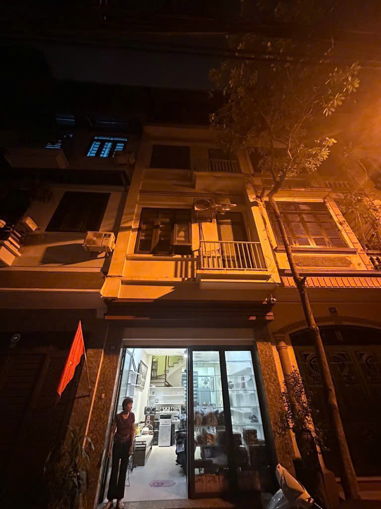 Chỉ 23,5 tỷ có nhà kinh doanh đỉnh cao tại KĐT Linh Đàm! Vỉa hè, ô tô tránh - Ảnh chính