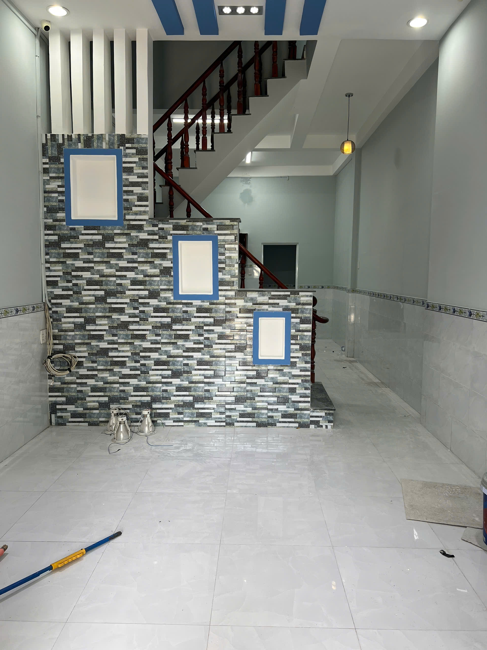 Bán nhà 1 Trệt 1 Lầu Biên Hòa,SHR đường xe hơi,gần cầu Mới Hóa An - Ảnh chính