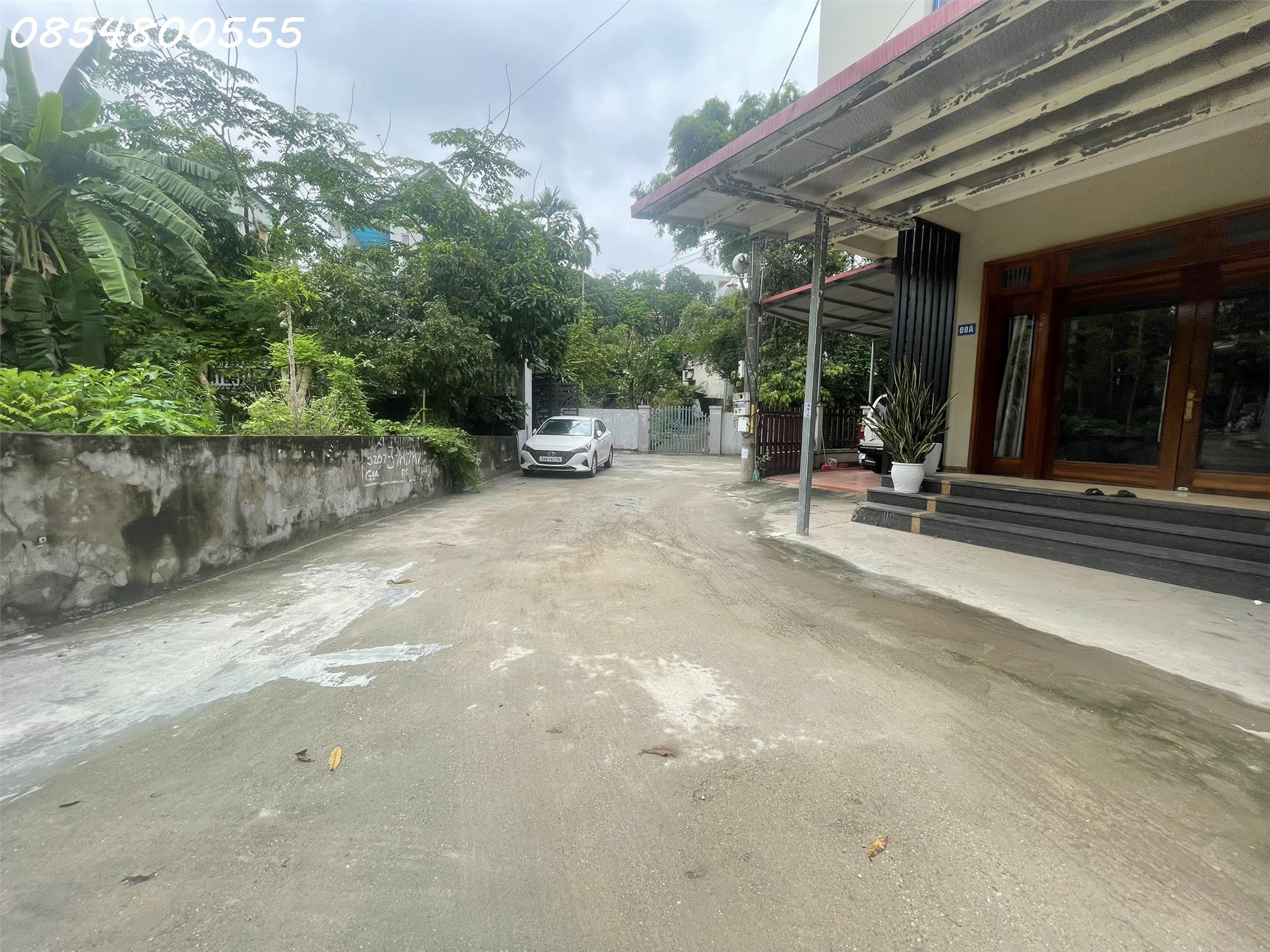 BÁN NHÀ CẤP 4 NGAY TRUNG TÂM THÀNH PHỐ, CÁCH TRUNG TÂM HỘI NGHỊ TỈNH MẤY BƯỚC CHÂN, GẦN MỌI TIỆN ÍCH - Ảnh chính