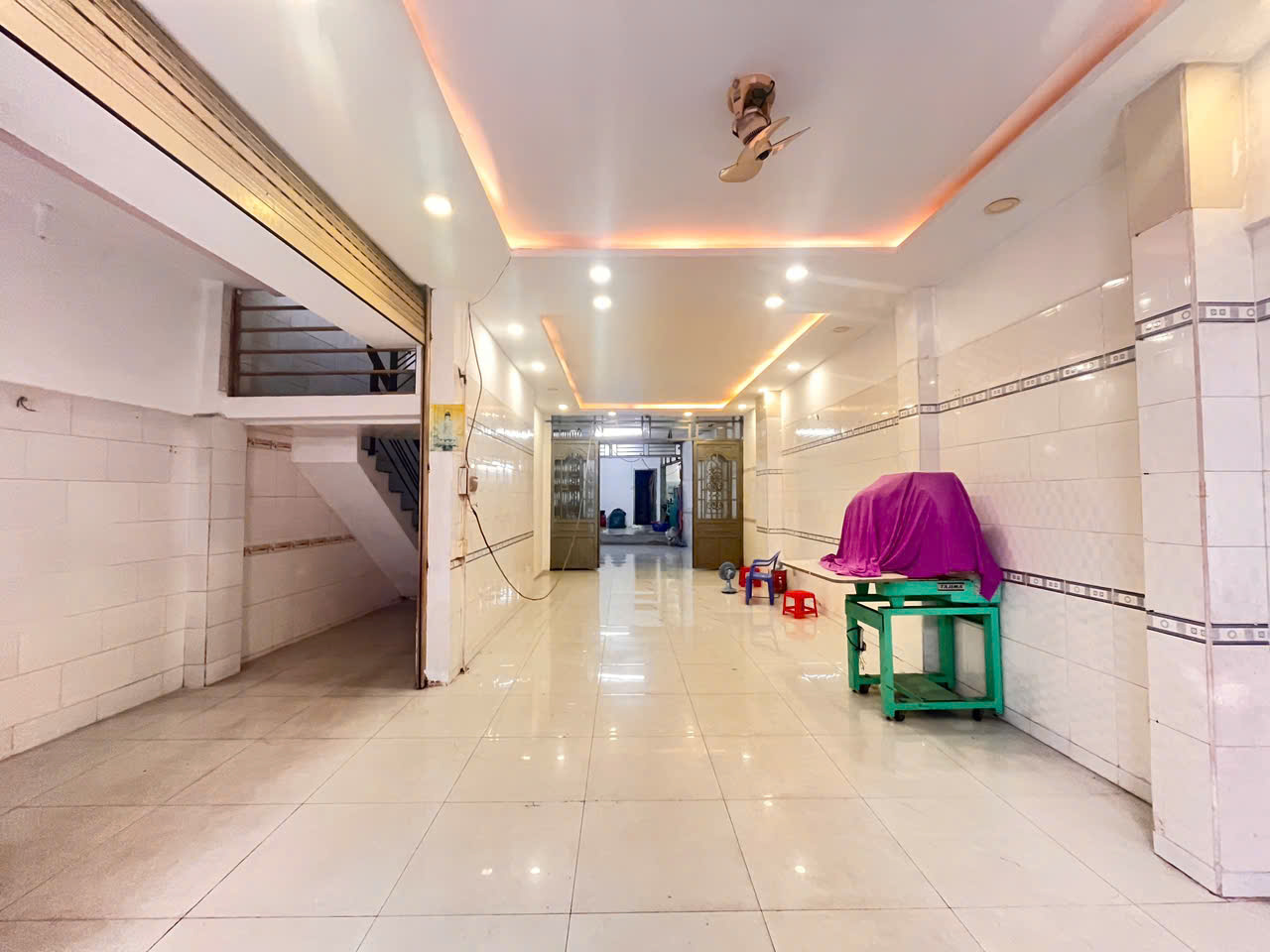 🔥 CHO THUÊ NHÀ MẶT TIỀN ĐÔNG HỒ, TÂN BÌNH – DT 6X25M NỞ HẬU – 2 TẦNG – GIÁ 35 TRIỆU/THÁNG 🔥 - Ảnh chính