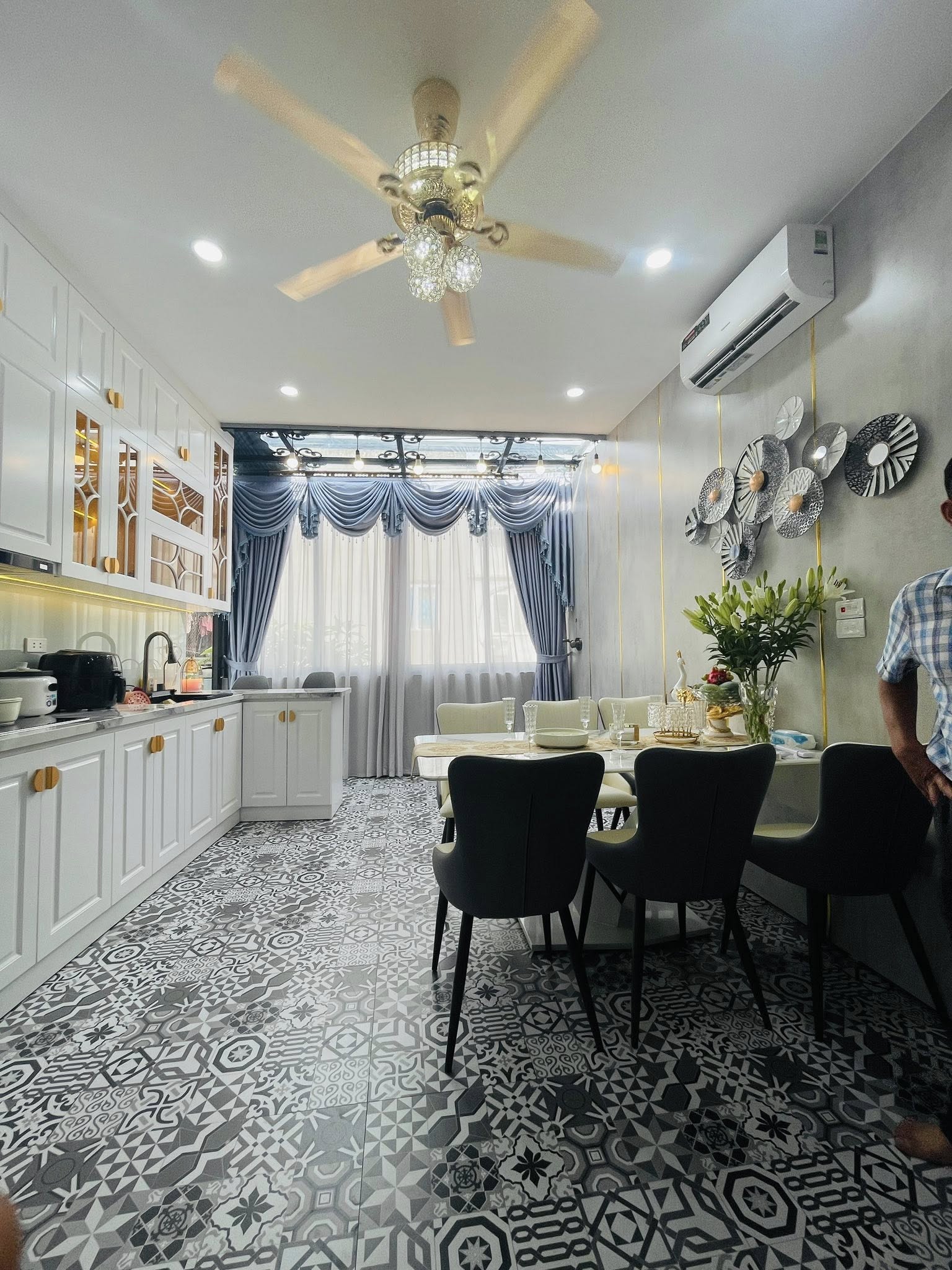 BÁN NHÀ TT ĐỐNG ĐA, PHỐ LƯƠNG ĐÌNH CỦA, 35M2, 4T THANG MÁY, NGÕ THÔNG - GẦN PHỐ - FULL NỘI THẤT, - Ảnh 2