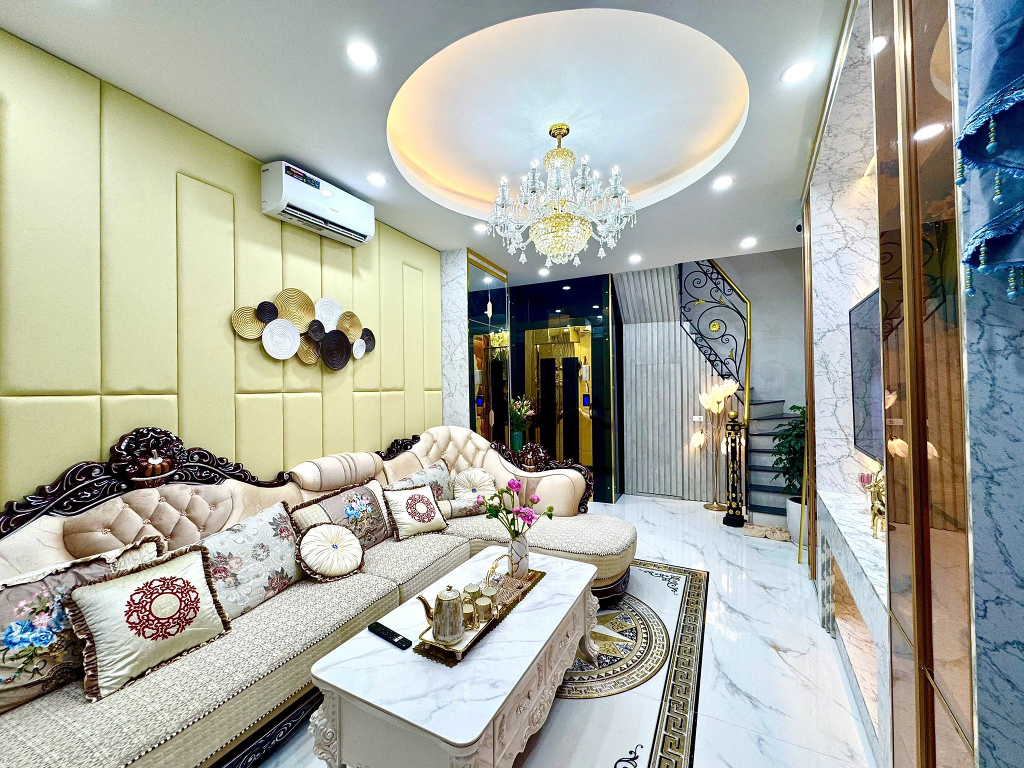 BÁN NHÀ TT ĐỐNG ĐA, PHỐ LƯƠNG ĐÌNH CỦA, 35M2, 4T THANG MÁY, NGÕ THÔNG - GẦN PHỐ - FULL NỘI THẤT, - Ảnh 1