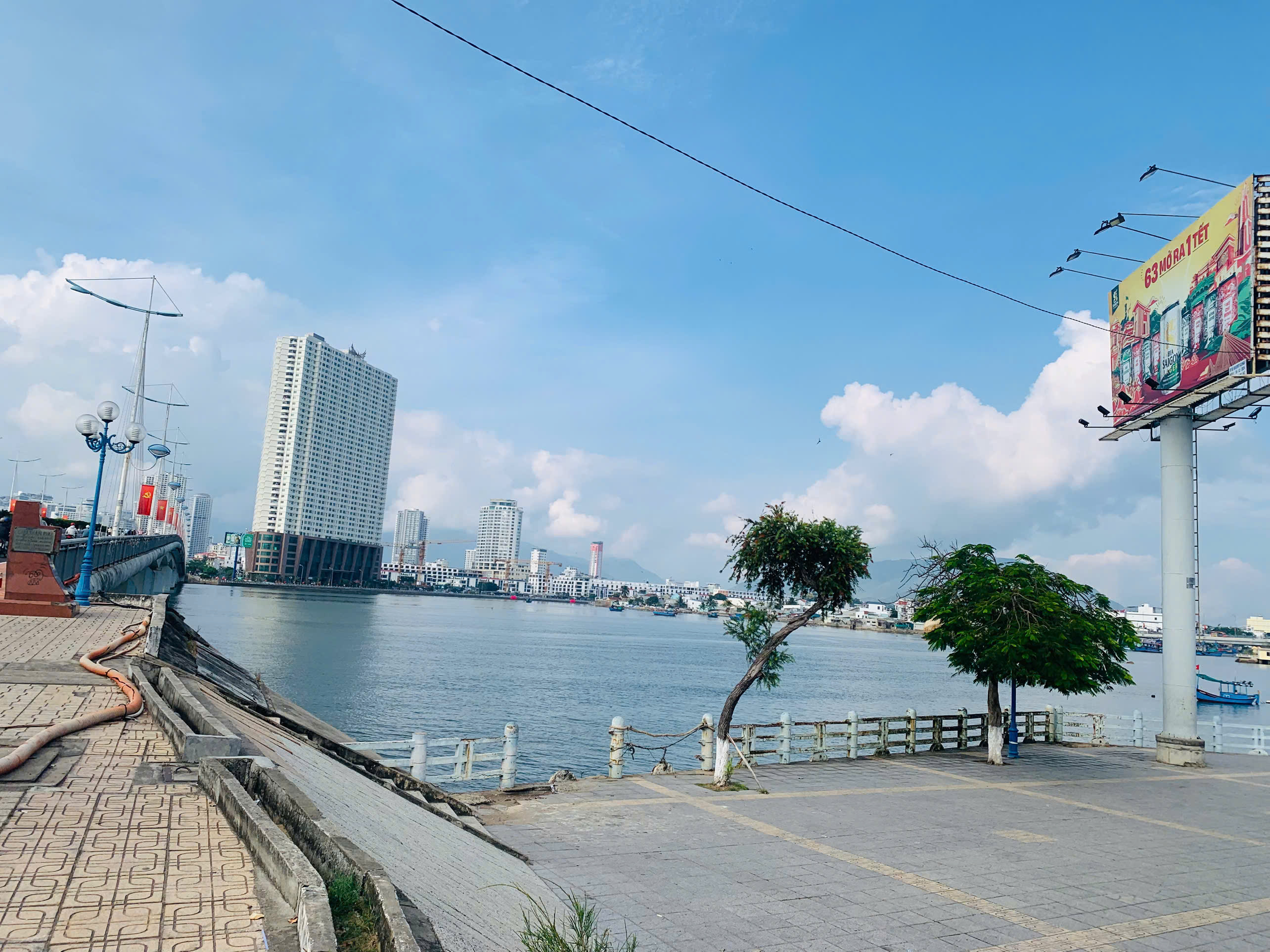 Bán nhà mặt tiền Tháp Bà , Nha Trang .Diện tích 90m 3 mặt thoáng Giá bán 18 tỷ <br>Lh e Trinh - Ảnh chính