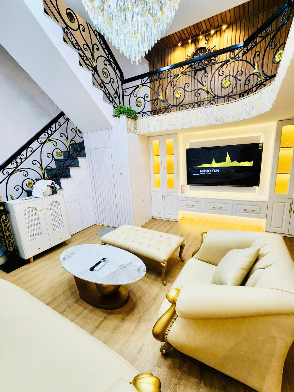 Bán nhà Đặng Tiến Đông, Đống Đa, 47m2, 5 tầng, chỉ 11.45 tỷ - Ảnh 2