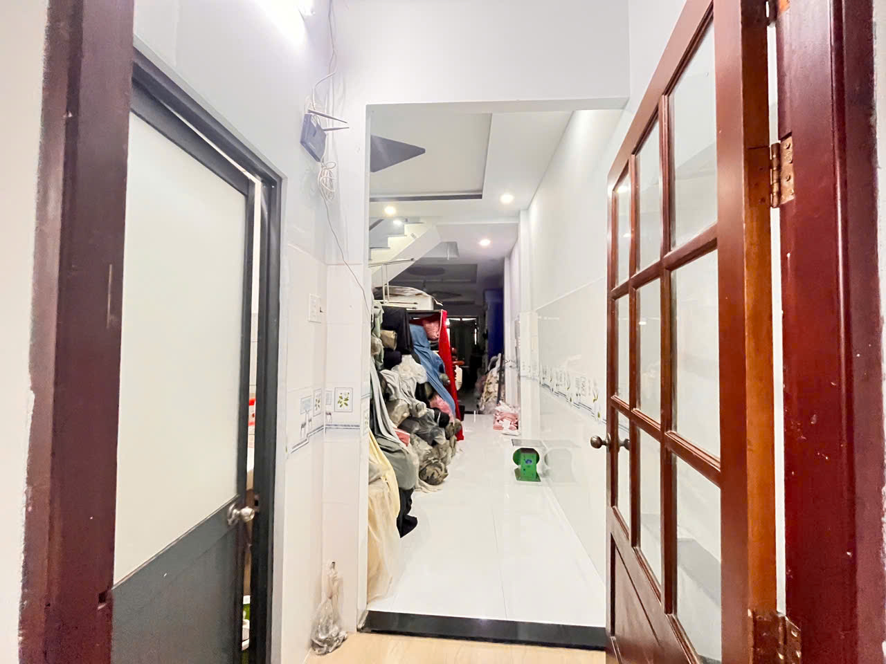 SIÊU PHẨM NHÀ PHỐ TÂN BÌNH – HẺM XE HƠI – 2 TẦNG – DIỆN TÍCH KHỦNG 122M² – GIÁ CHỈ 9.2 TỶ TL - Ảnh chính