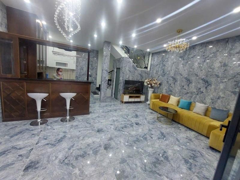 **Bán nhà hẻm Nguyễn Trọng Tuyển** p3, quận Tân Bình; (5*9) 3 tầng, 6 tỷ - Ảnh chính