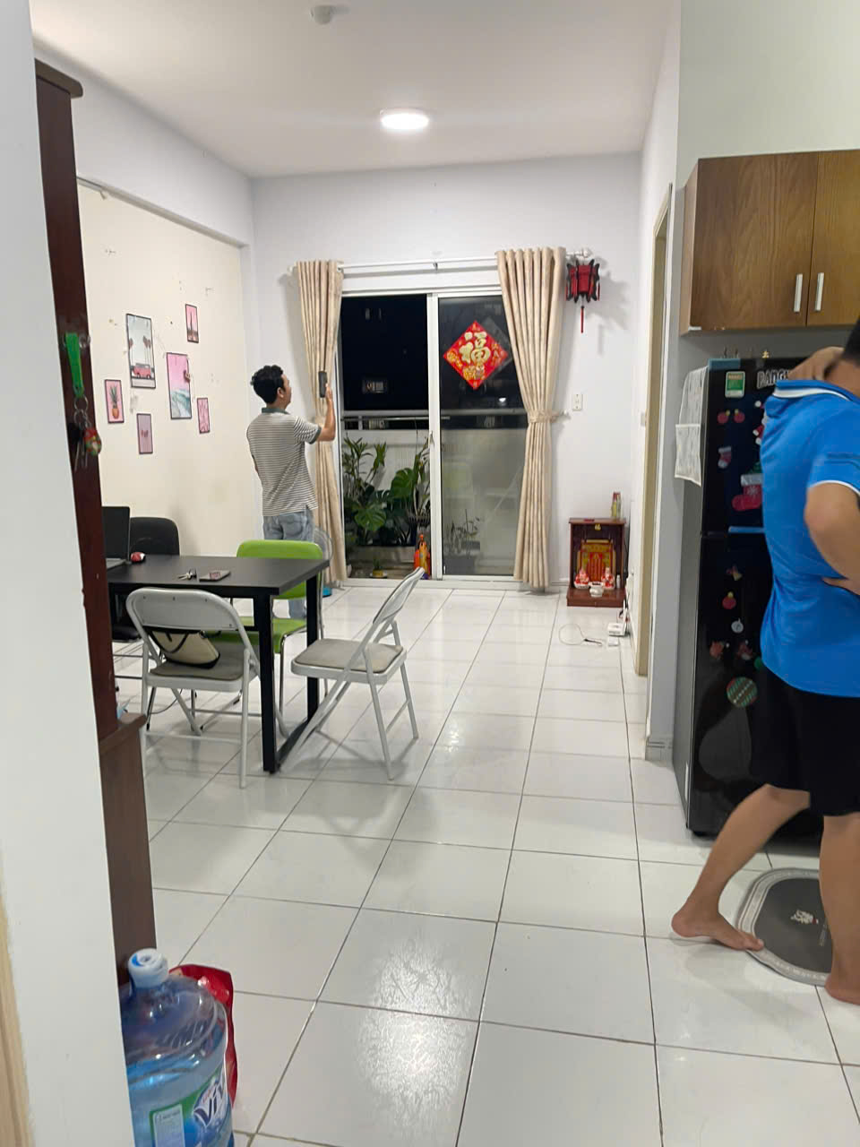Bán CC HQC Plaza, Nguyễn Văn Linh, 1,1 tỷ, 55m2, 2PN, giá ưu đãi, tầng mát căn góc lộng gió bao đẹp - Ảnh 2