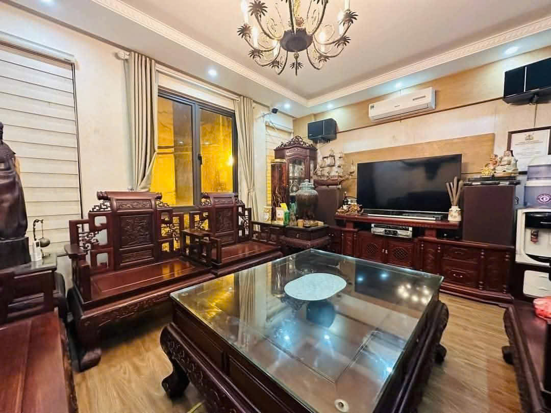 BÁN NHÀ NGUYỄN VĂN HUYÊN, PHÂN LÔ, ÔTÔ TRÁNH, KINH DOANH, VIEW ĐẮC ĐỊA, 75M2 CHỈ 24 TỶ - Ảnh chính